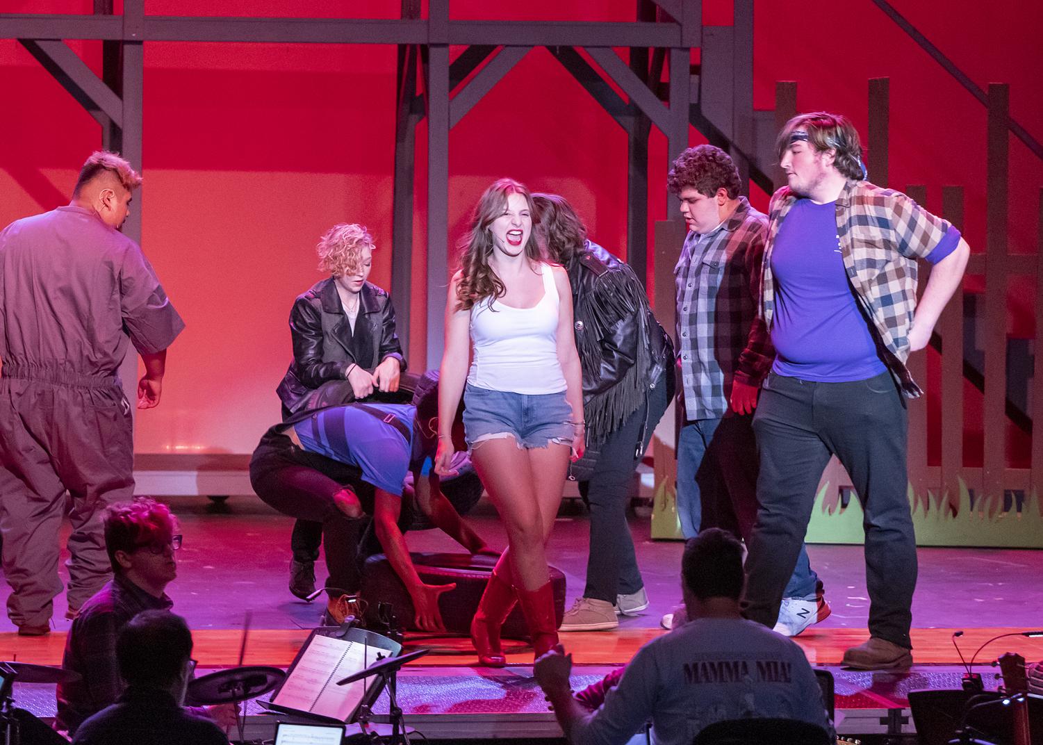 footloose-knocks-the-socks-off-of-brewster-audiences-brewster-bear